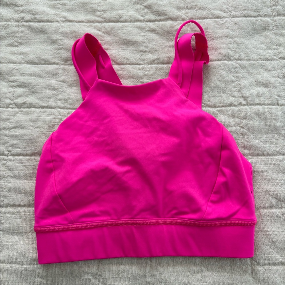 Lululemon Strong at Heart Bra *Medium Support, C/D Cup Highlight Pink